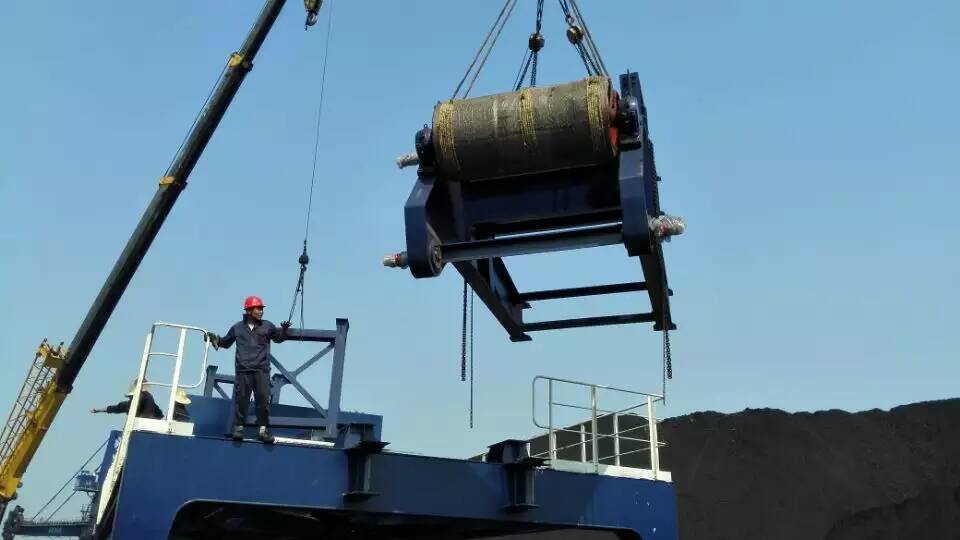 南京西坝码头斗轮机改造